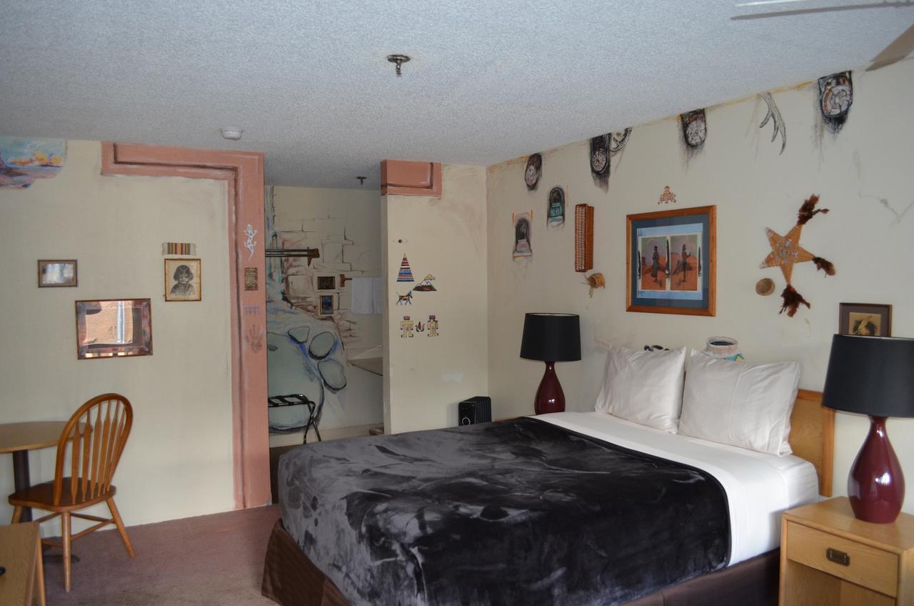 Deep Creek Motel Running Springs Eksteriør bilde