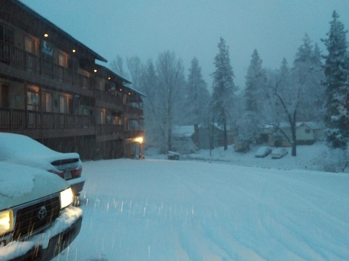 Deep Creek Motel Running Springs Eksteriør bilde