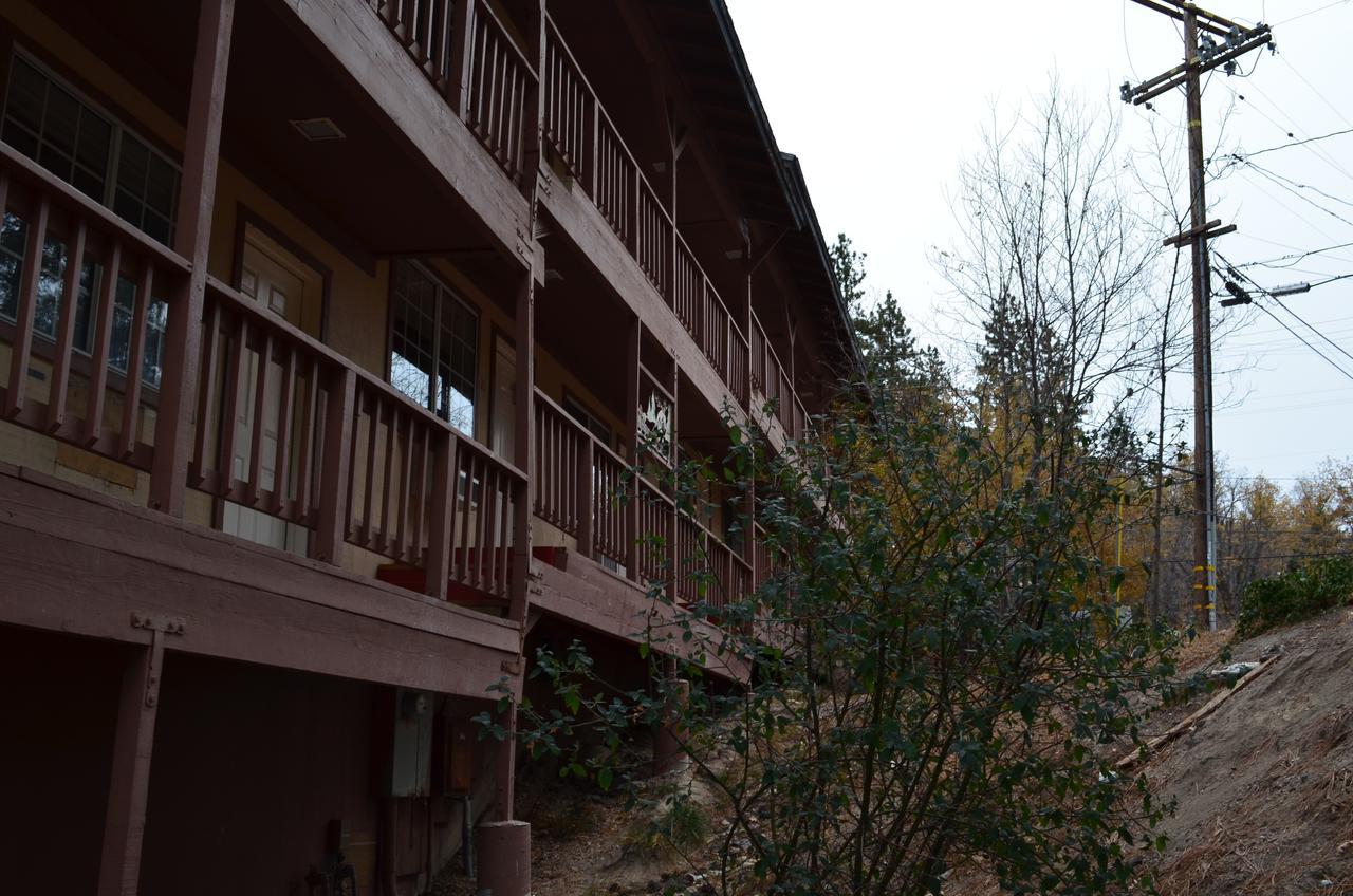 Deep Creek Motel Running Springs Eksteriør bilde